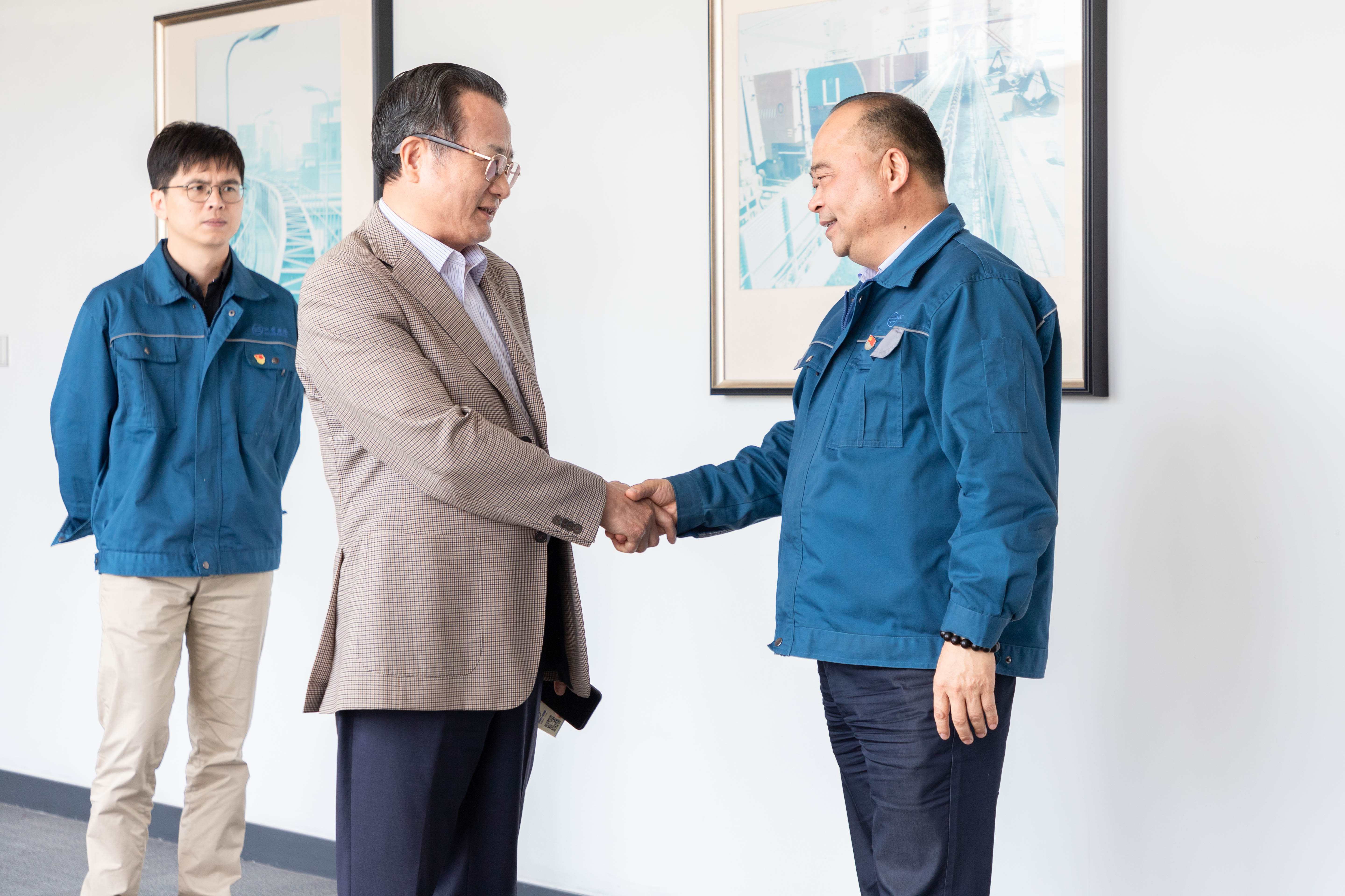 中国税务学会副会长、浙江省税务学会会长周广仁领导一行莅临6686体育入口调研